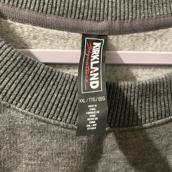 ❌SOLD❌XXL Kirkland Brand Hoodie - Picture 2 of 5
